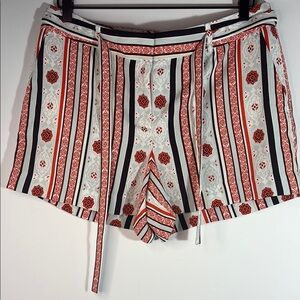 LOFT Women's Red and Black Patterned Shorts